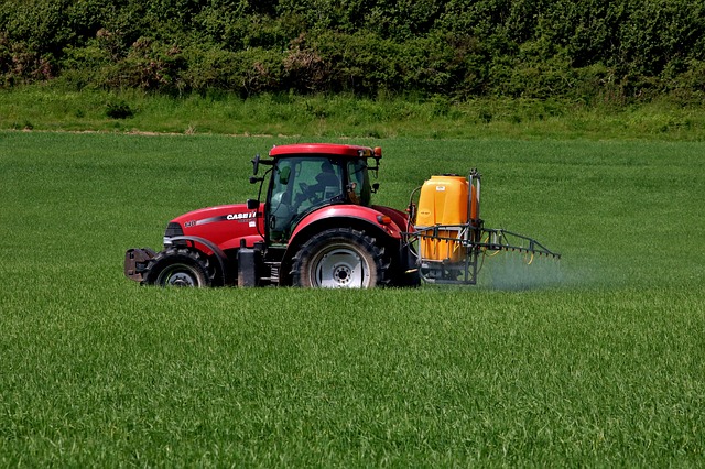 Glifosato, la valutazione dei rischi Ue copiata dal dossier Monsanto